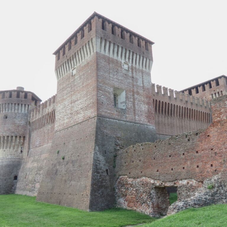 LE CITTA’ MURATE SONCINO, CREMA E PIZZIGHETTONE