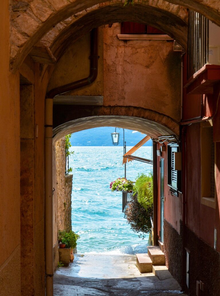 IL VITTORIALE E LE MERAVIGLIE DEL LAGO DI GARDA