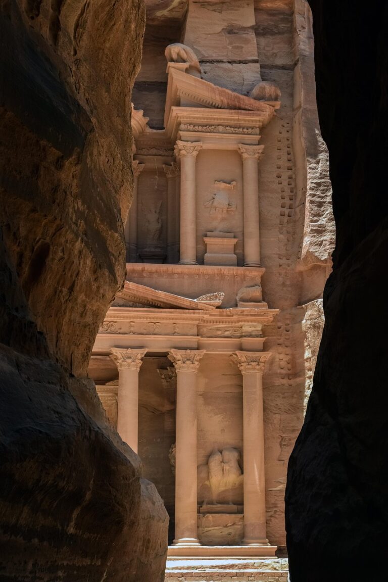 GIORDANIA, IL FASCINO DEL DESERTO